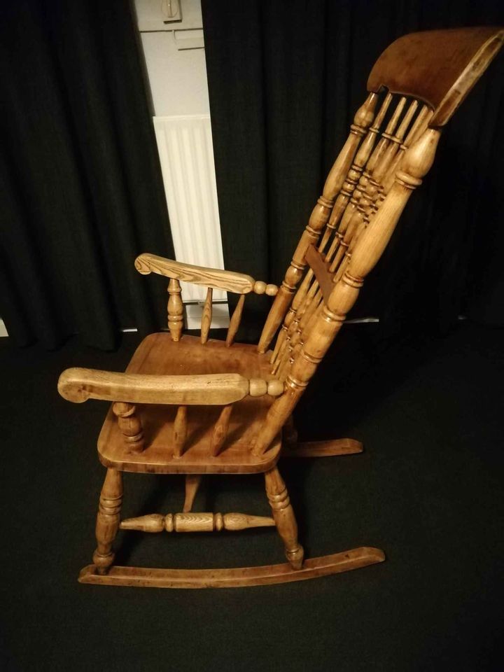 rocking chair.jpg