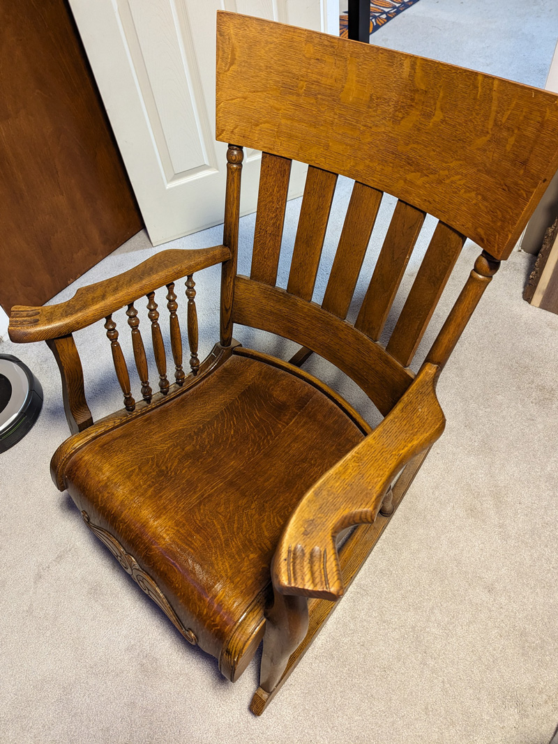 rocking_chair_top_view.jpg