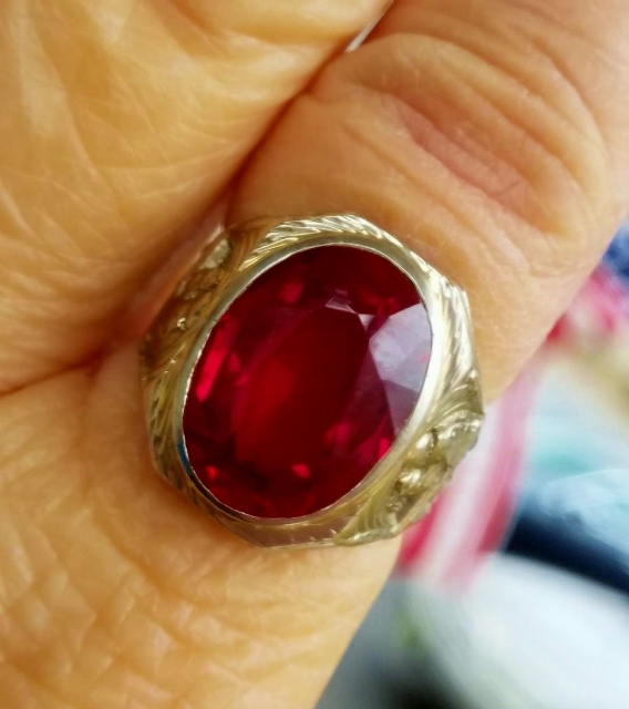 Ruby RBR ring front figer (568x640).jpg