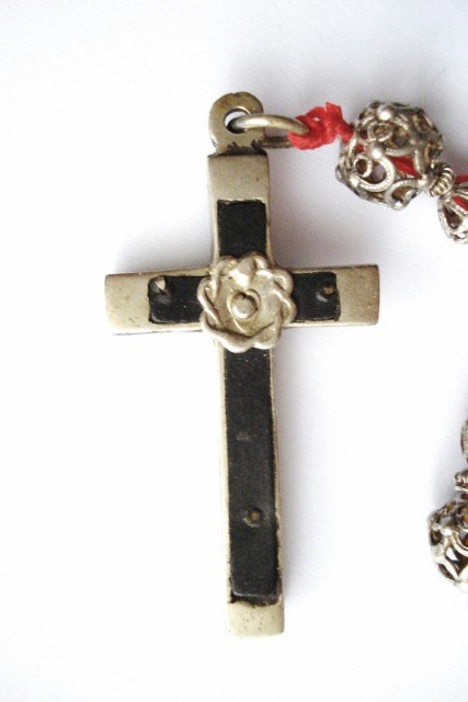 Schwäbisch Gmünd bog oak inlaid crucifix back.jpeg