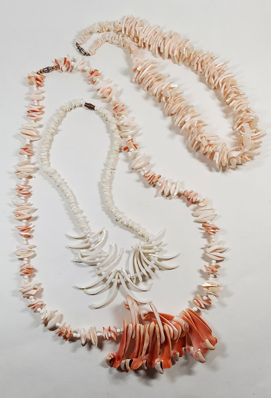 Shell necklacesps1rs.jpg