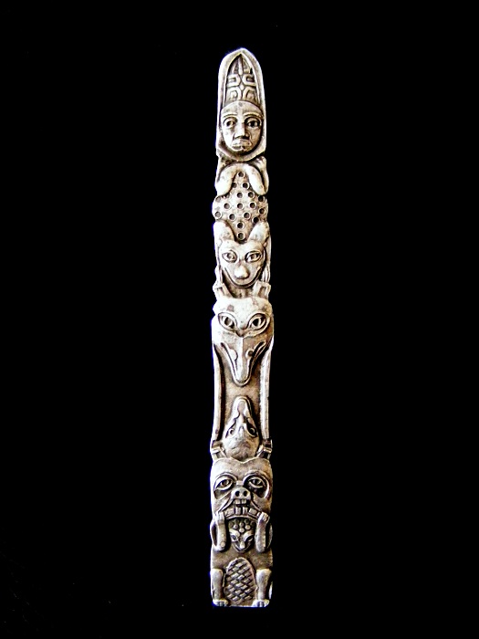 SILVER TOTEM POLE PIN 001-001.jpg