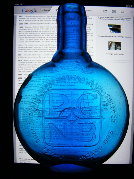 SJ BOTTLE 002-001.JPG