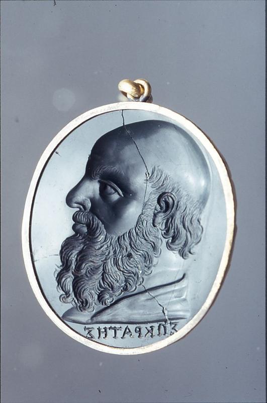 Socrates intaglio U Penn.jpg