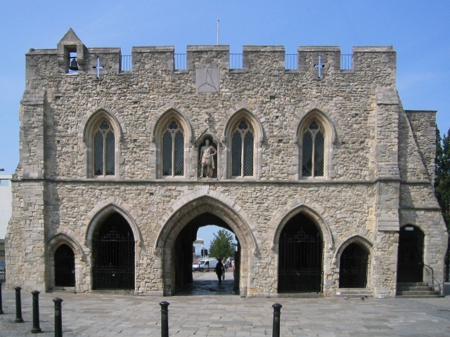 Southampton-Bargate.jpg