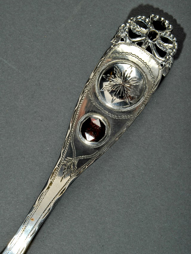 spoon-redglass-danish-1814-lauritz.jpg