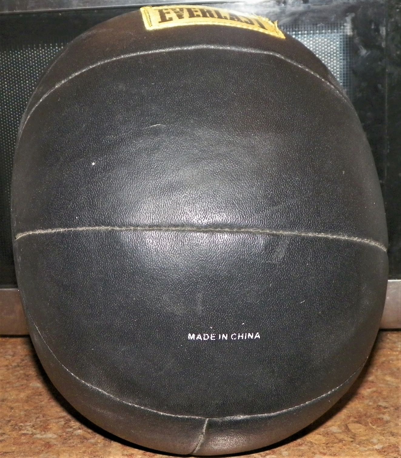 SPORT MEDICINE BALL EVERLAST 4AA.JPG