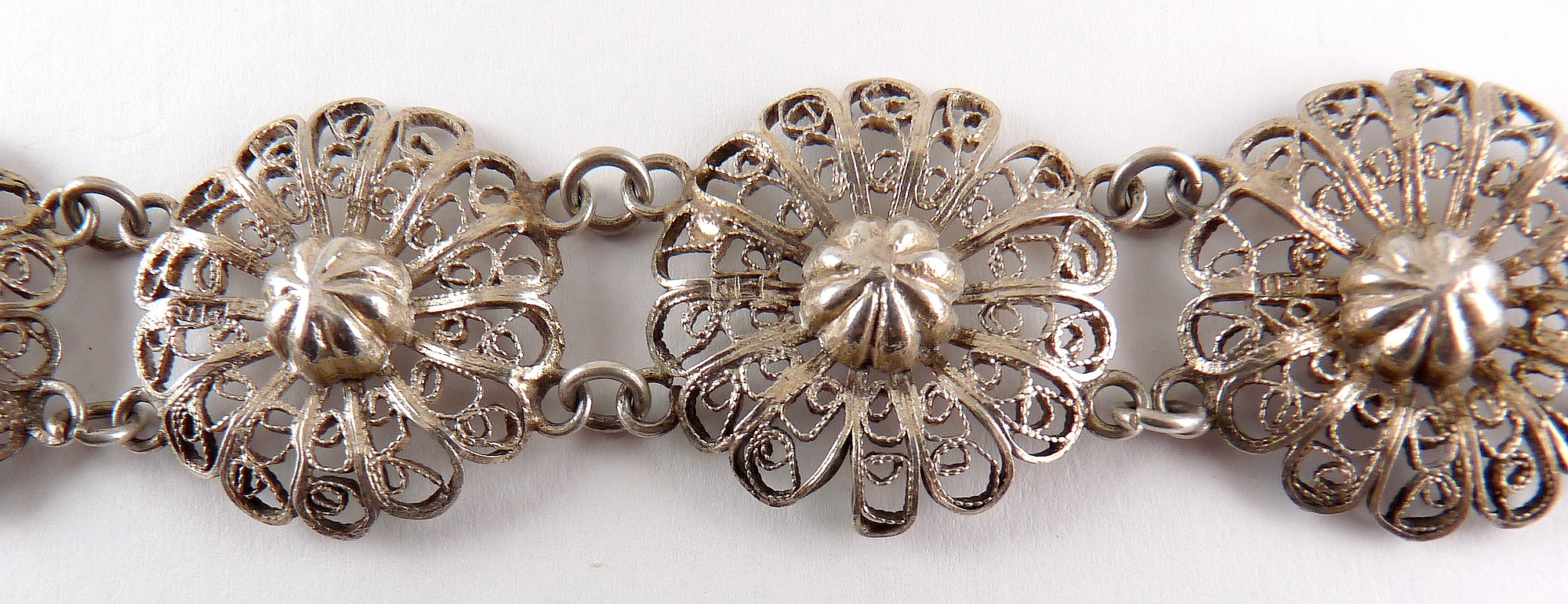 SS_Filigree_flowers_pin_hinge_brac_6.jpg