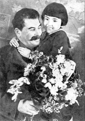 Stalin-and-Little-Girl-with-Flowers-Gelya-Markizova.jpg