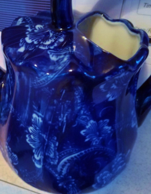 Teapot blue (498x640).jpg