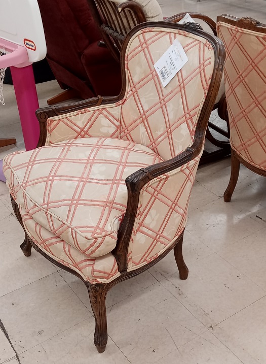 thriftchair18.jpg