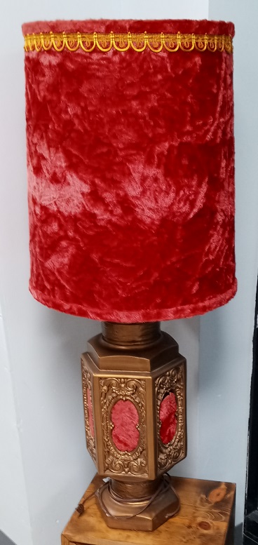 thriftlamp2.jpg