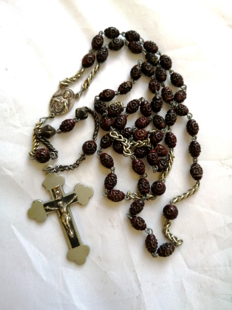 Closely resembles an old rosary, eh? #fraserriverfinds