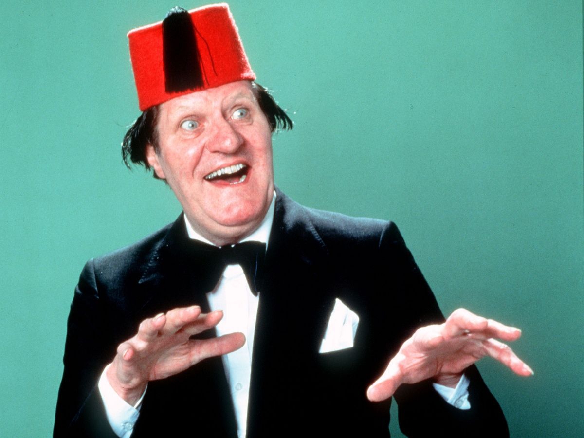 Tommy-Cooper.jpg