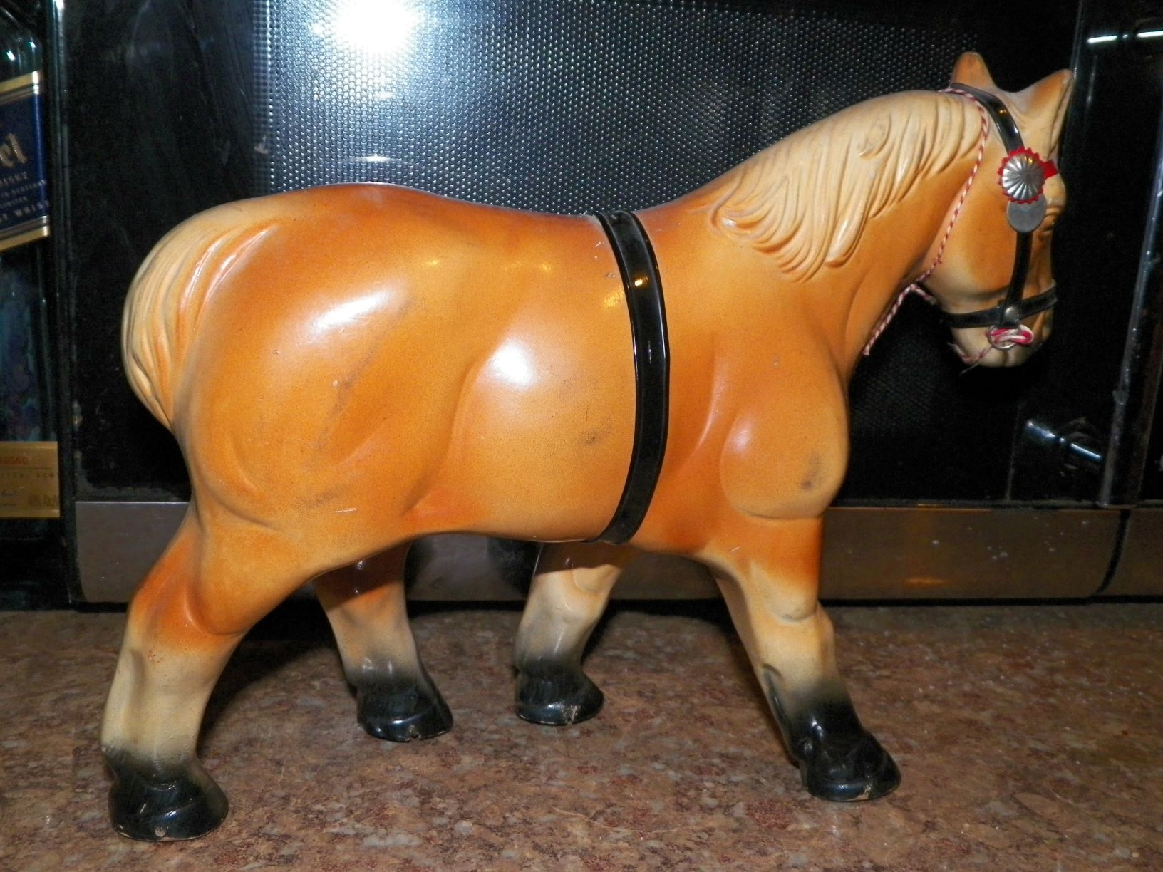 toy horse storage