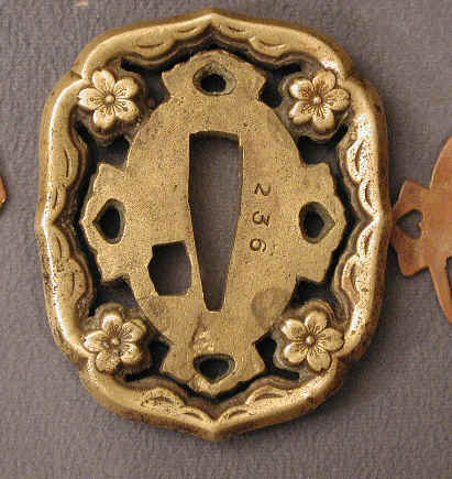 tsuba 2.jpg