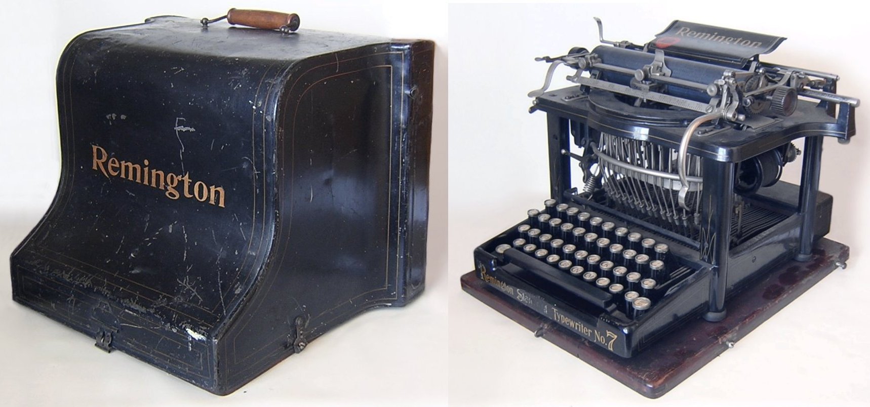 Typewriter Remington No 7 1908 Portable with Carrying Case.jpg