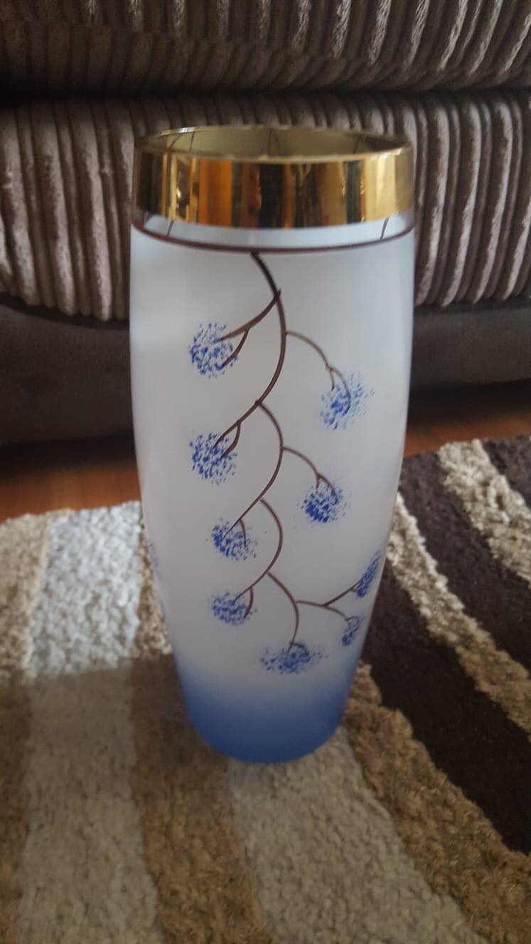 vase.jpg