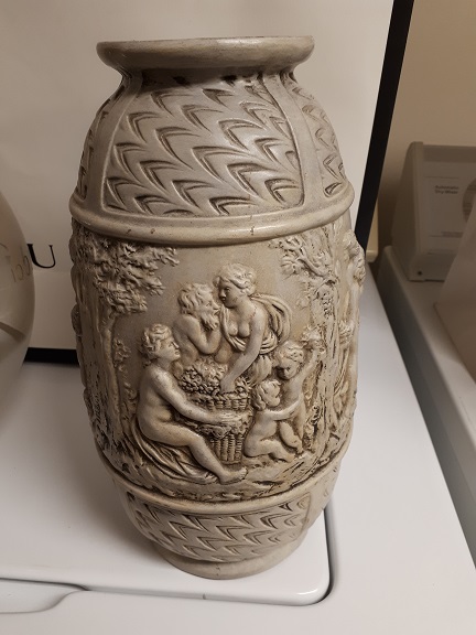 vase1.jpg