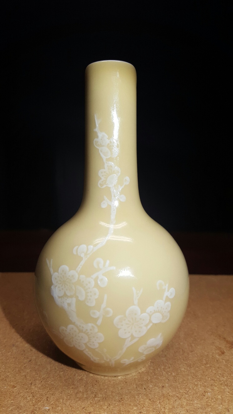 vase2.jpg