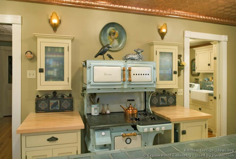 Vintage-Kitchen-Cabinets-vintage-kitchen-decor.jpg