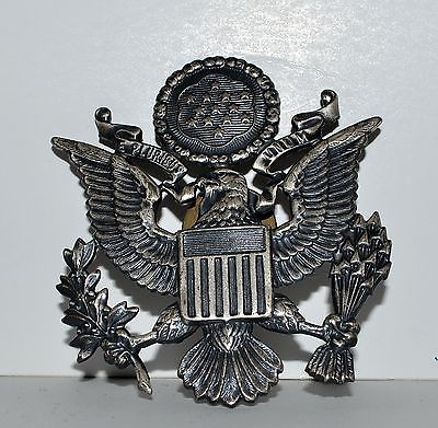 Vintage-United-States-Air-Force-Hat-Badge-Pin.jpg