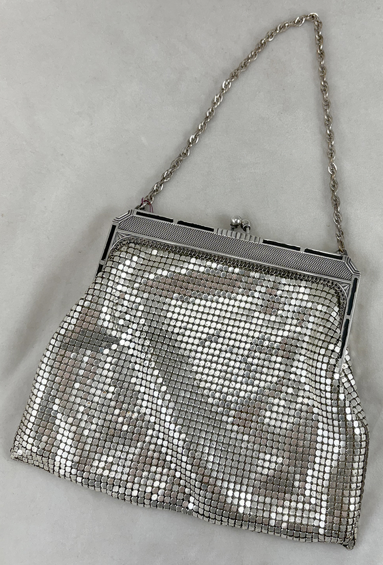 W&D_SilverMeshOlderPurse.jpg