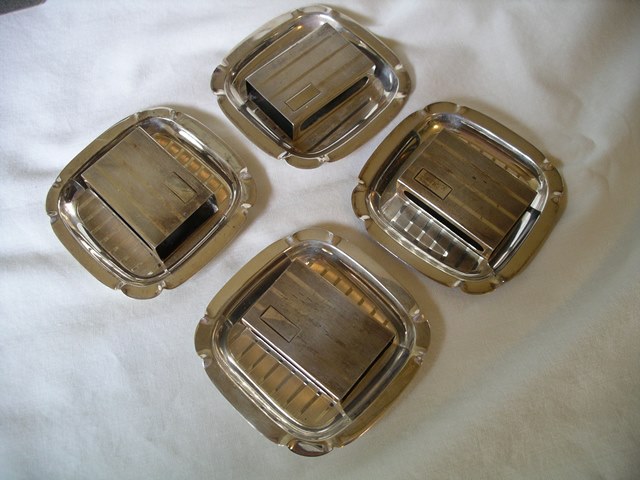 Webster sterling matchbox cover - ashtray sets.jpg