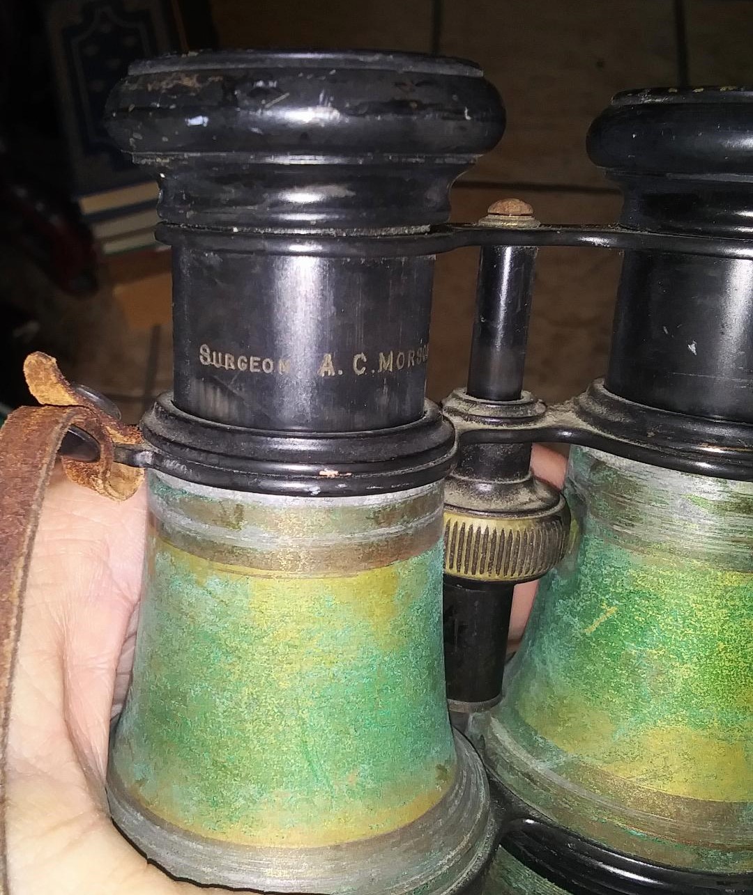 WWII BINOCULARS 5AAA.jpg