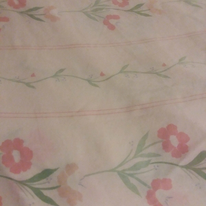 pattern of possible floral antique sheets?