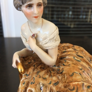 Porcelain Figurine Close-up front