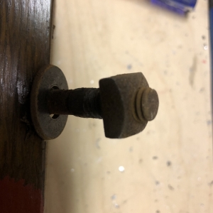 Square bolts on legs