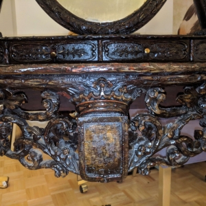 Unusual Antique Vanity IMG_20180410_230926 (1).jpg