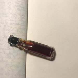 Medical glass bottle