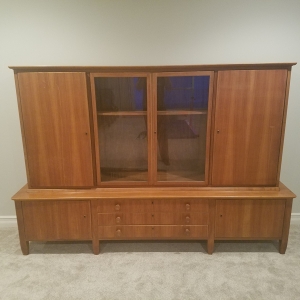 1920's German Hutch