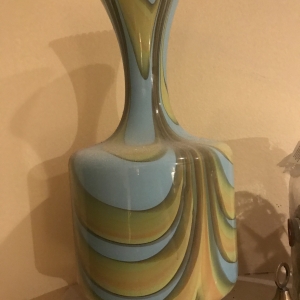 Glass vase