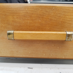 DRESSER HANDLE