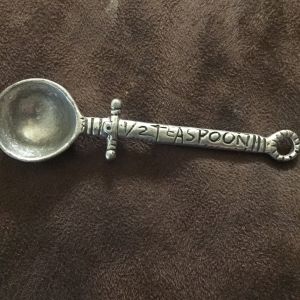 Found a old teaspoon. Worth anything?