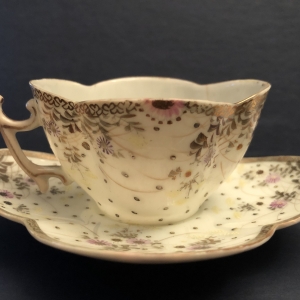 antique tea cup and saucer set