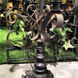 Vintage Candelabra Table Lamp