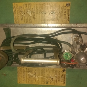 60's E&J Resuscitator LytePort II Inside