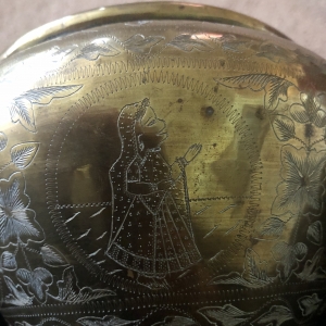 Brass pot