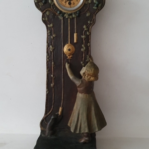 Mantle Clock