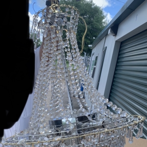 Help with value of chandelier