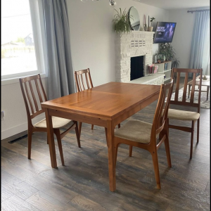 Teak table