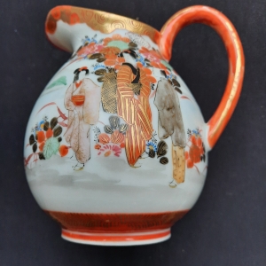 Kutani jug 1