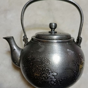 silver teapot side 2