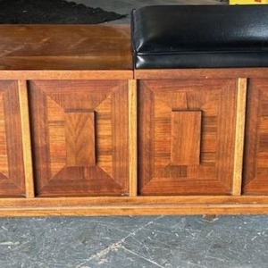 Lane 1965 cedar chest