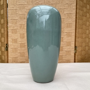 mystery celadon vase pic # 2