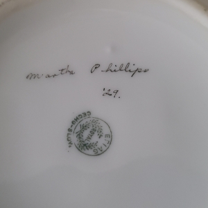 Bottom of 1929 Royal Epiag Sugar Bowl